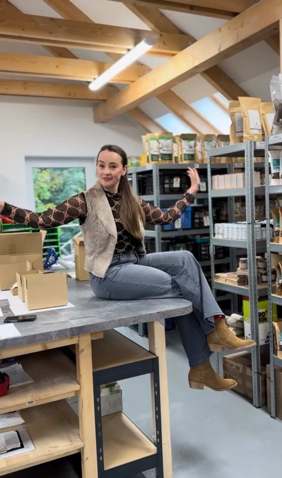 Zázemie v Šimanove – sklad a tím